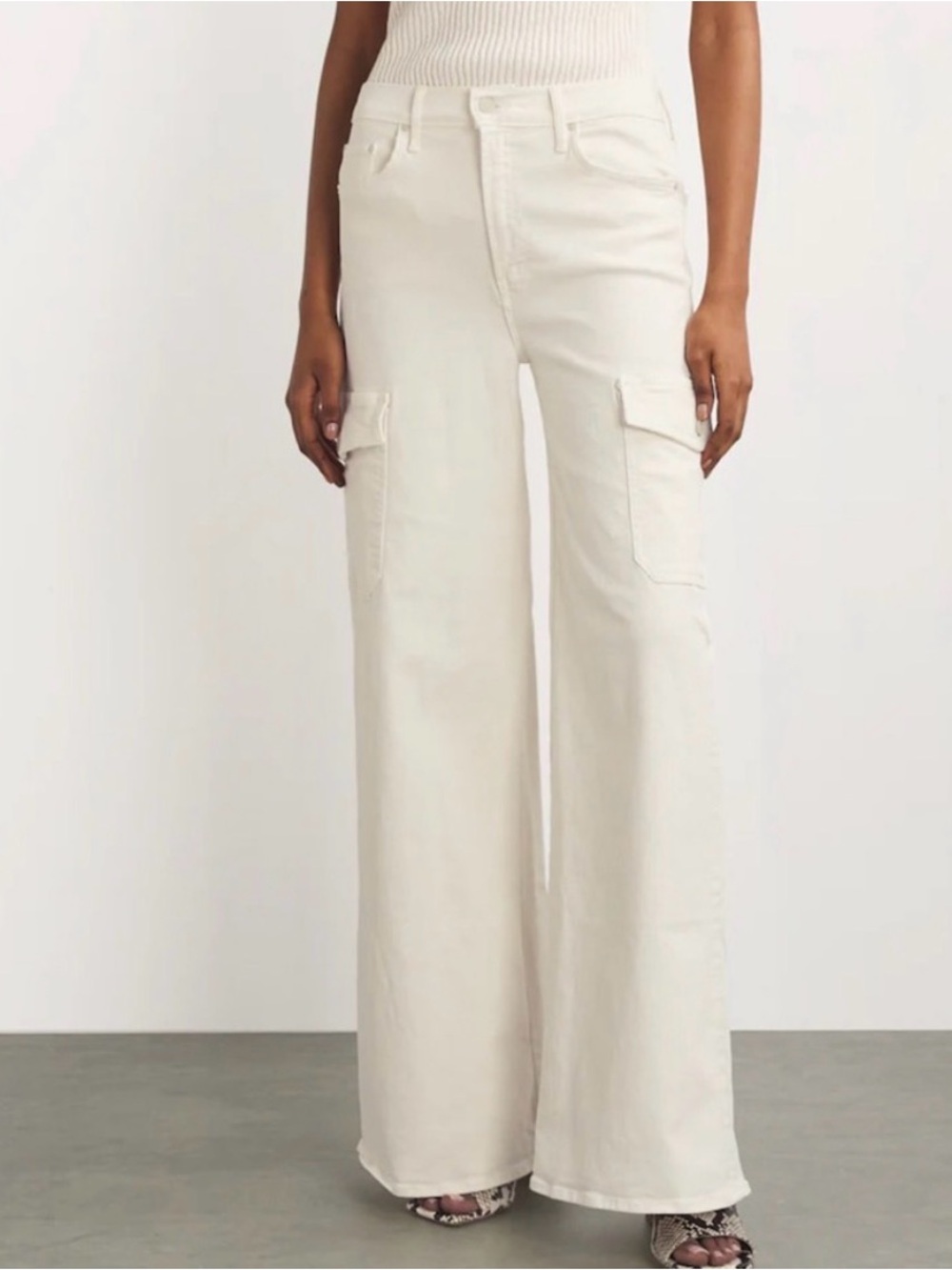 MOTHER High-Rise Wide-Leg Cargo Jeans in Off-White